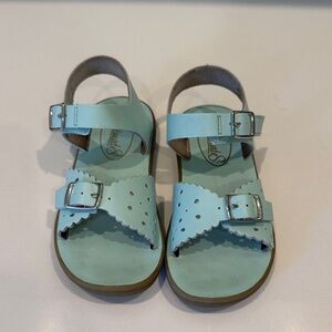 Girls FootMates Ariel sandal in mint green, size 11